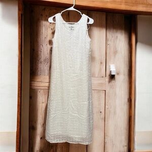 Women’s Betsy & Things White Sleeveless Textured Midi Dress – Size 12